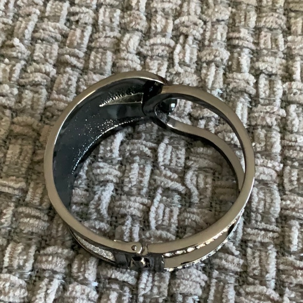 Guess bangle - Picture 6 of 8